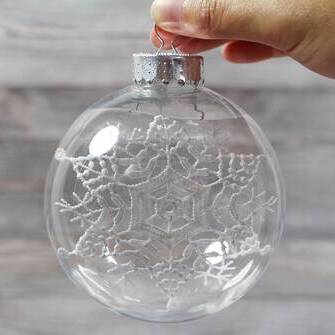 Tippek, ötletek karácsonyi dekorációs csipke csillag, hópehely felhasználásához