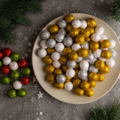 Karácsonyi gömb dísz - glitteres, polifoam golyók - 20 mm - 2 féle - 17 g / csomag - 58644